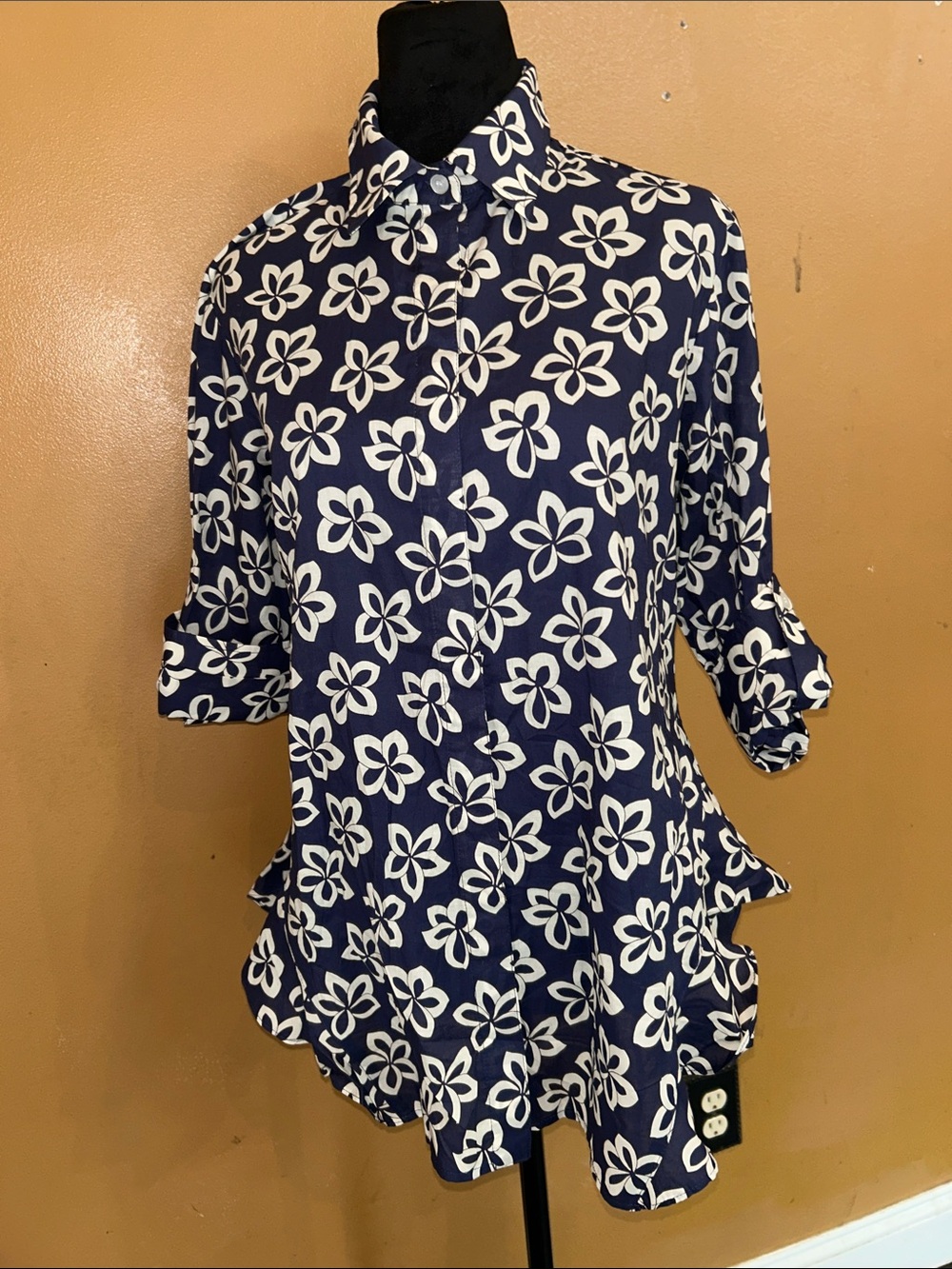 Finley Navy and White Floral Button-Up Tunic